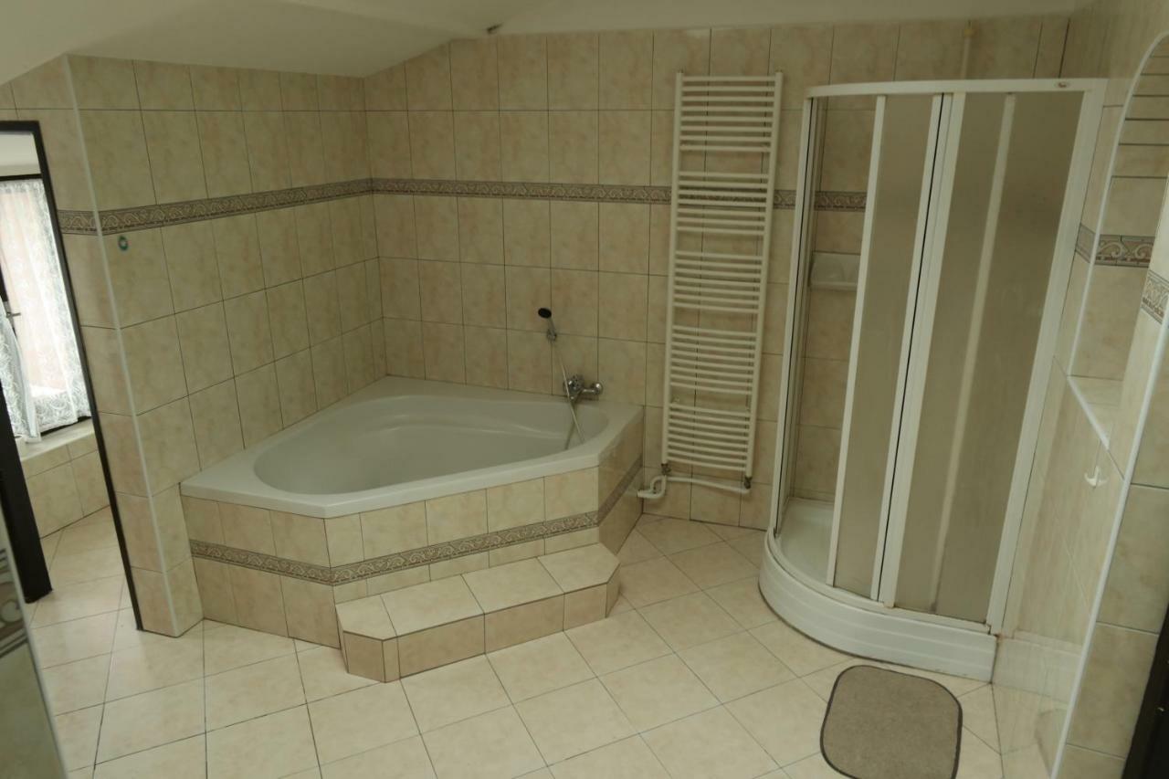 Apartmany Sedek Roprachtice Εξωτερικό φωτογραφία